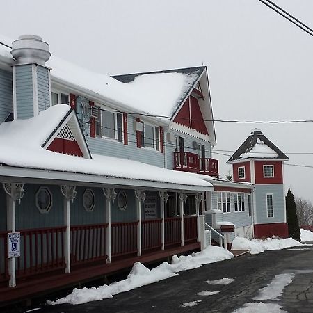 Captain'S Inn Point Lookout Durham エクステリア 写真